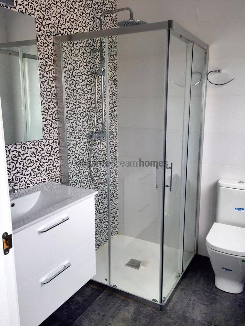4 quarto Moradia para venda em Pinoso com piscina garagem - 423 000 € (Ref: 8844058)