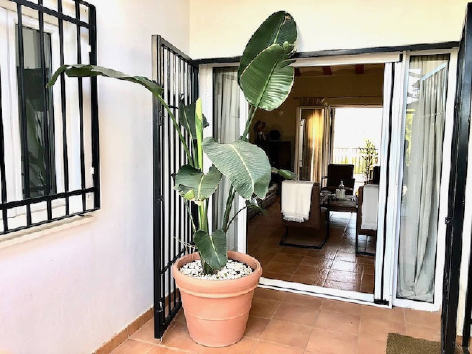 4 bedroom Villa for sale in Villena with pool garage - € 395,000 (Ref: 8853137)