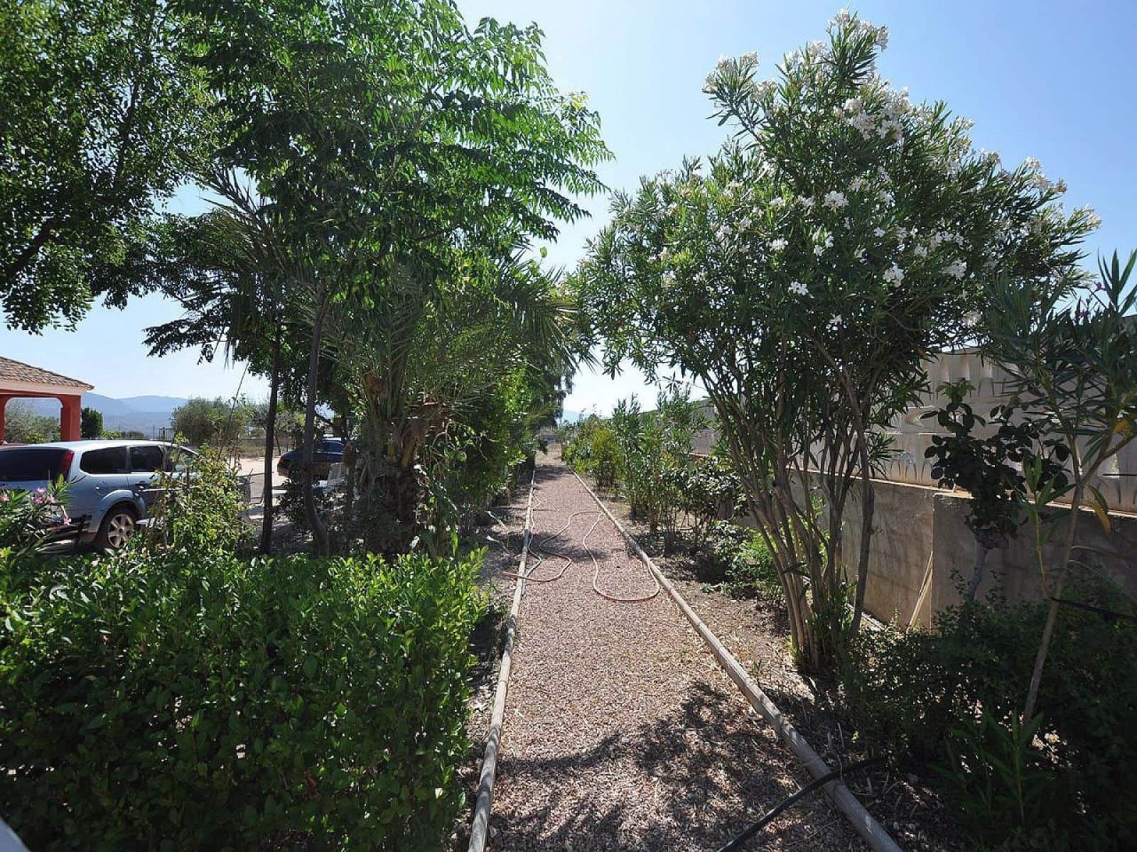 8 soverom Villa til salgs i Sax - € 599 950 (Ref: 8864722)