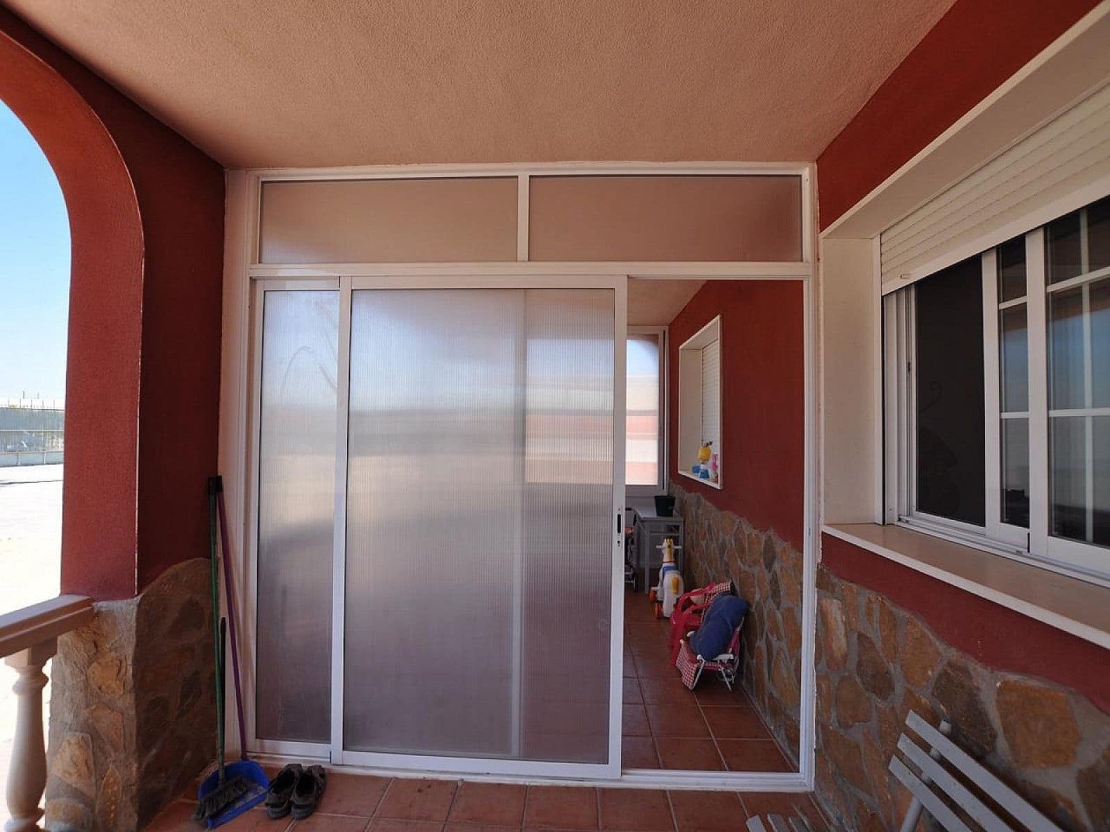 8 soverom Villa til salgs i Sax - € 599 950 (Ref: 8864722)