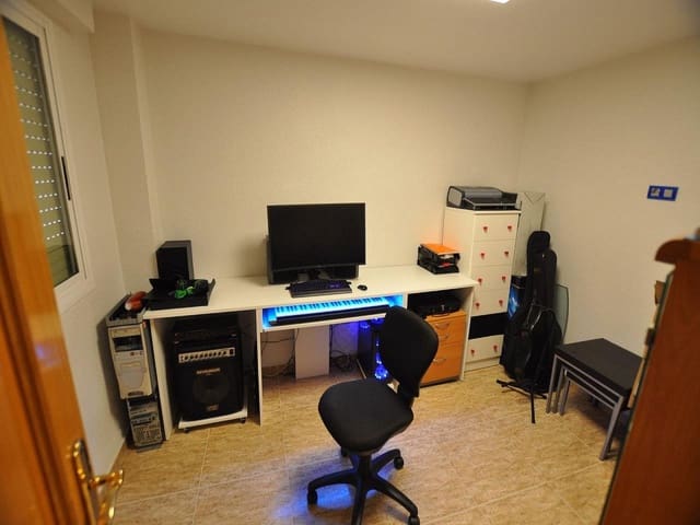 3 bedroom Commercial for sale in Villena - € 119,950 (Ref: 8864725)