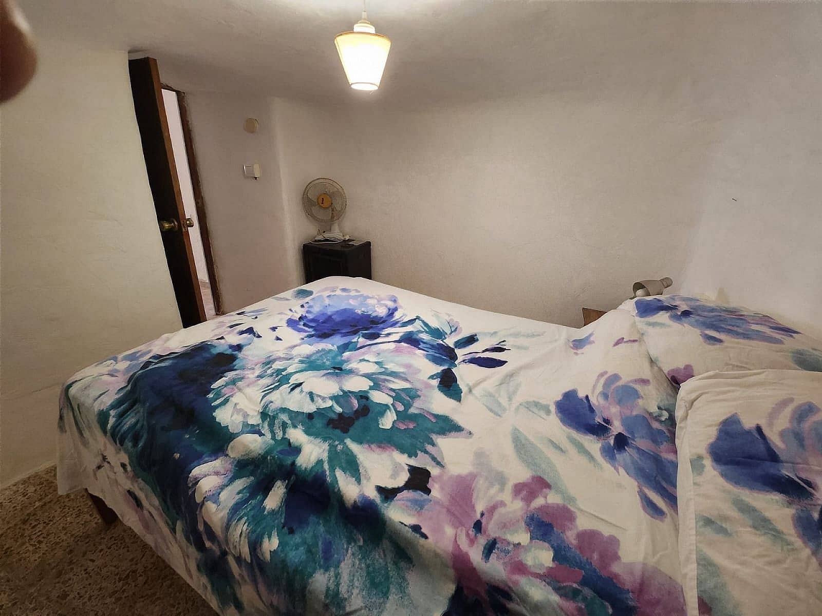 6 bedroom Cave House for sale in L'Alguena / Alguenya - € 135,000 (Ref: 8864744)