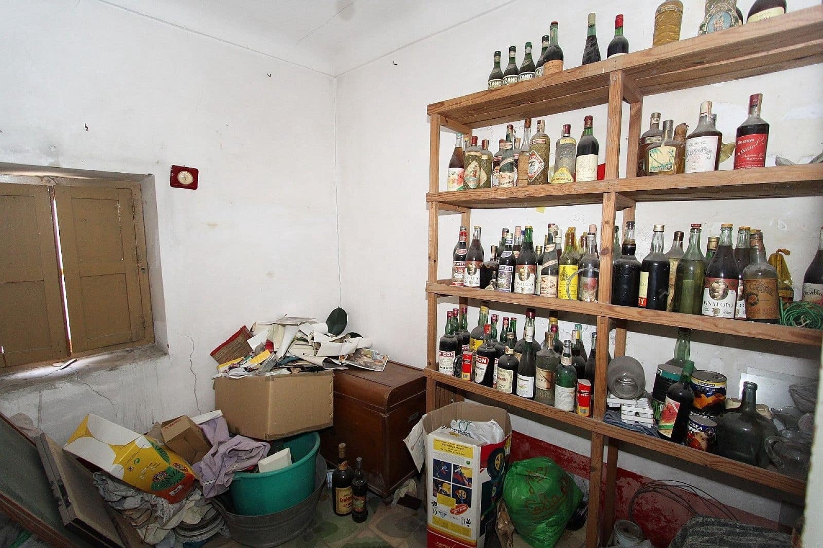 6 soveværelse Byhus til salg i Villena - € 80.000 (Ref: 8864749)