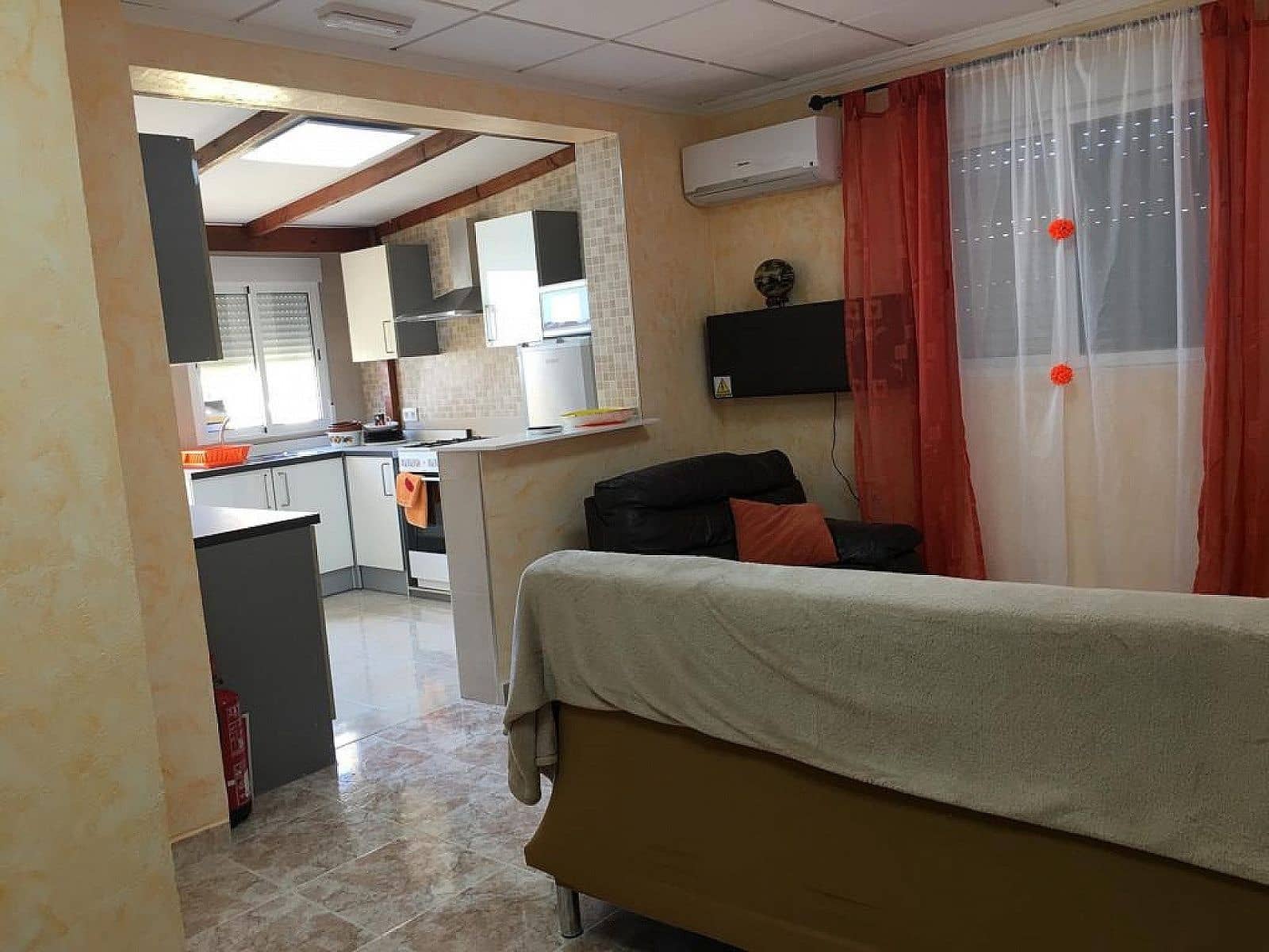 12 sypialnia Komercyjne na sprzedaż w Fortuna - 950 000 € (Ref: 8864755)