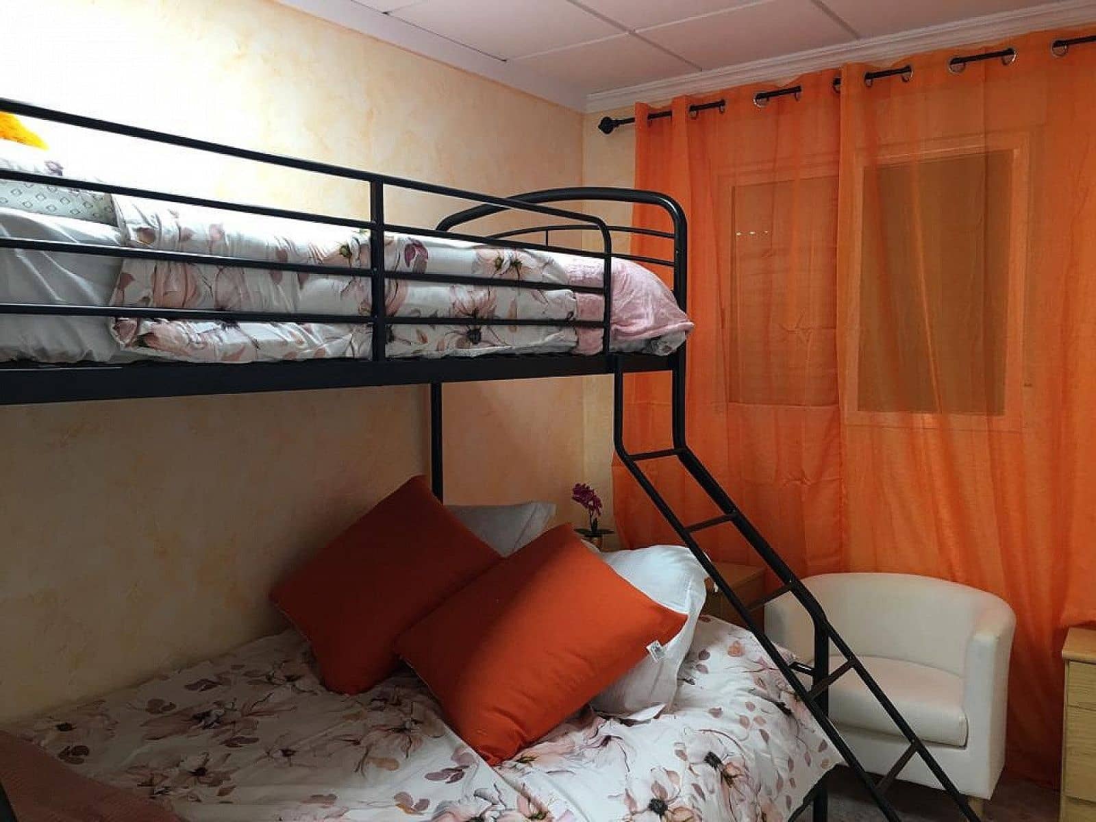 12 sypialnia Komercyjne na sprzedaż w Fortuna - 950 000 € (Ref: 8864755)