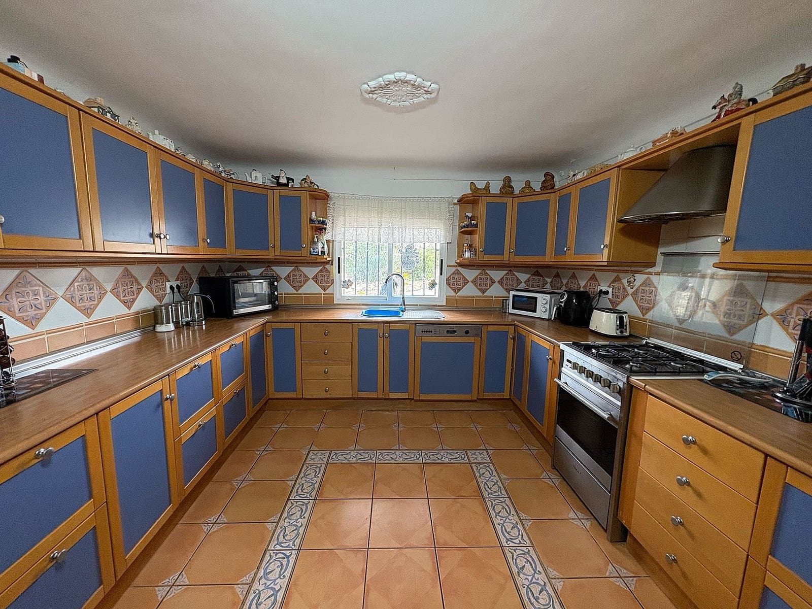 7 soverom Hus til salgs i Canada del Trigo med svømmebasseng - € 395 000 (Ref: 8866619)