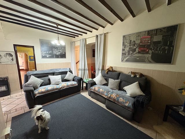 7 chambre Maison de Ville à vendre à Cañada del Trigo, Pinoso avec piscine - 395 000 € (Ref: 8866619)