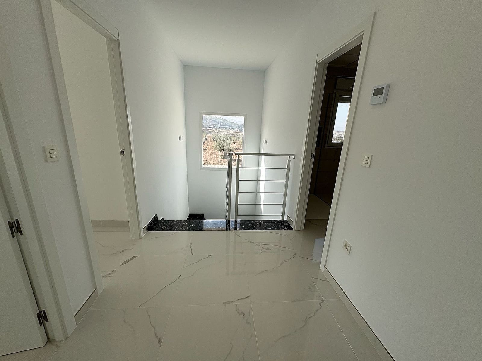 4 soveværelse Villa til salg i Pinoso med swimmingpool garage - € 423.000 (Ref: 8885559)