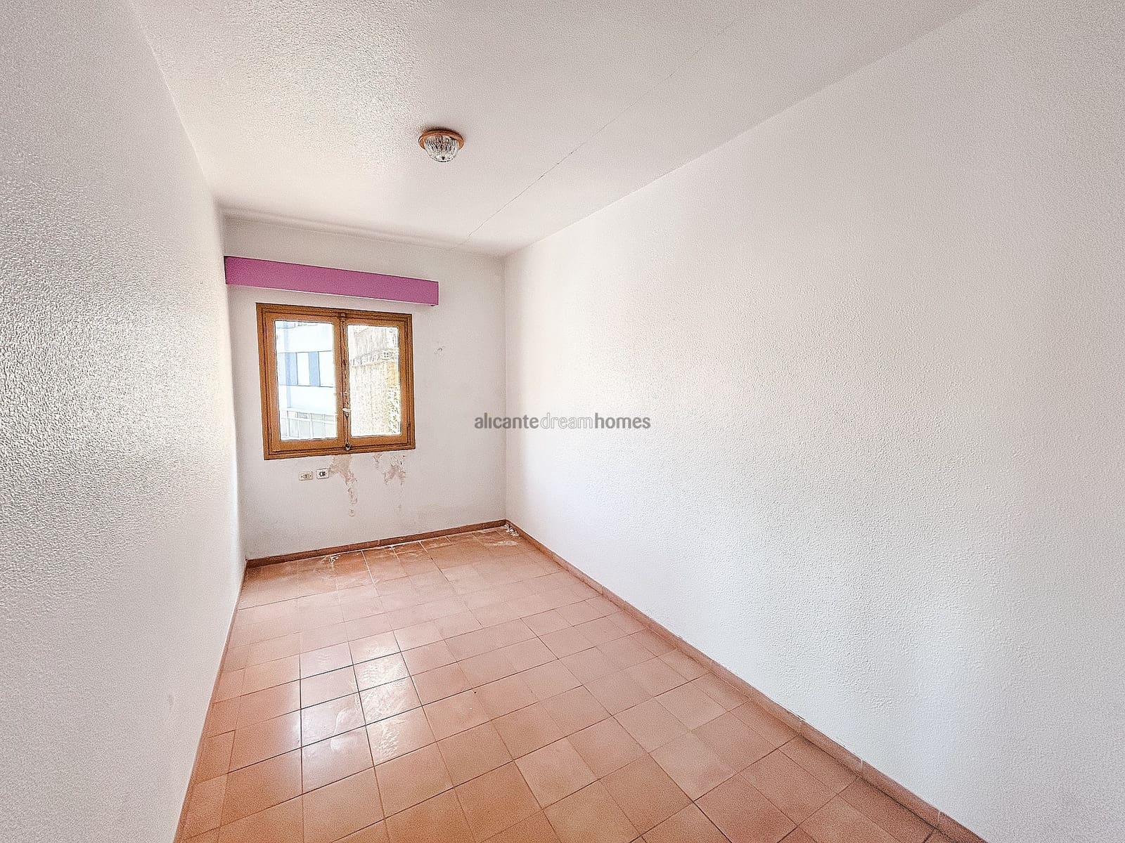 6 makuuhuone Omakotitalo myytävänä paikassa Petrel / Petrer - 169 000 € (Ref: 8893826)