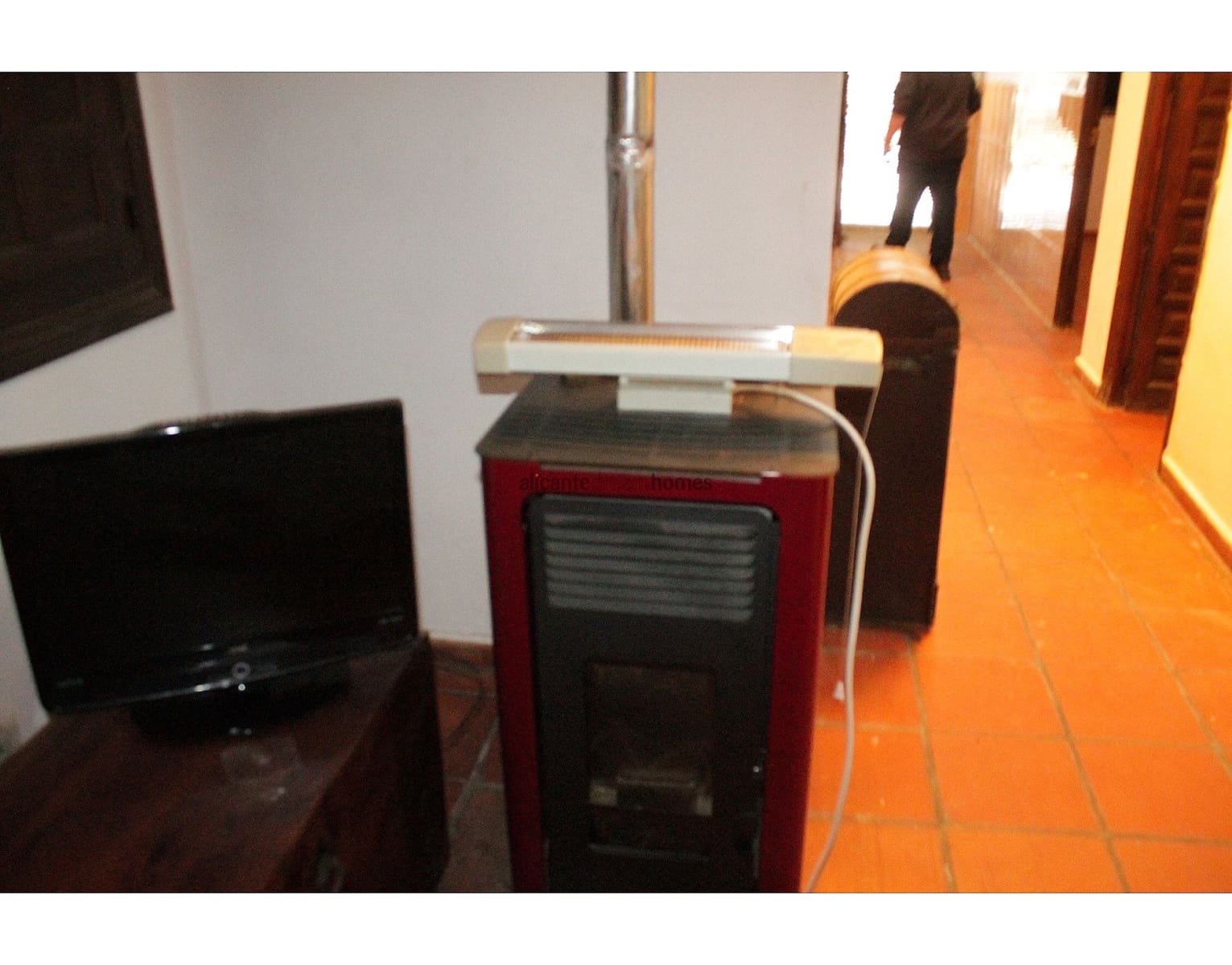 2 sypialnia Finka/Dom wiejski na sprzedaż w Lel z garażem - 87 995 € (Ref: 8905795)