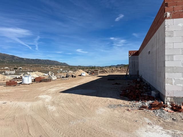 3 bedroom Villa for sale in Pinoso - € 370,000 (Ref: 8910310)