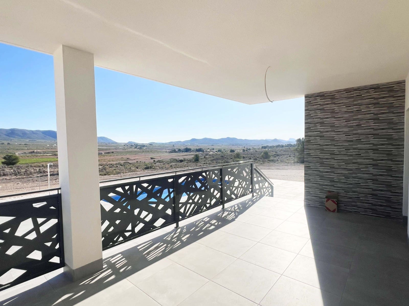 3 bedroom Villa for sale in Pinoso - € 350,000 (Ref: 8910324)