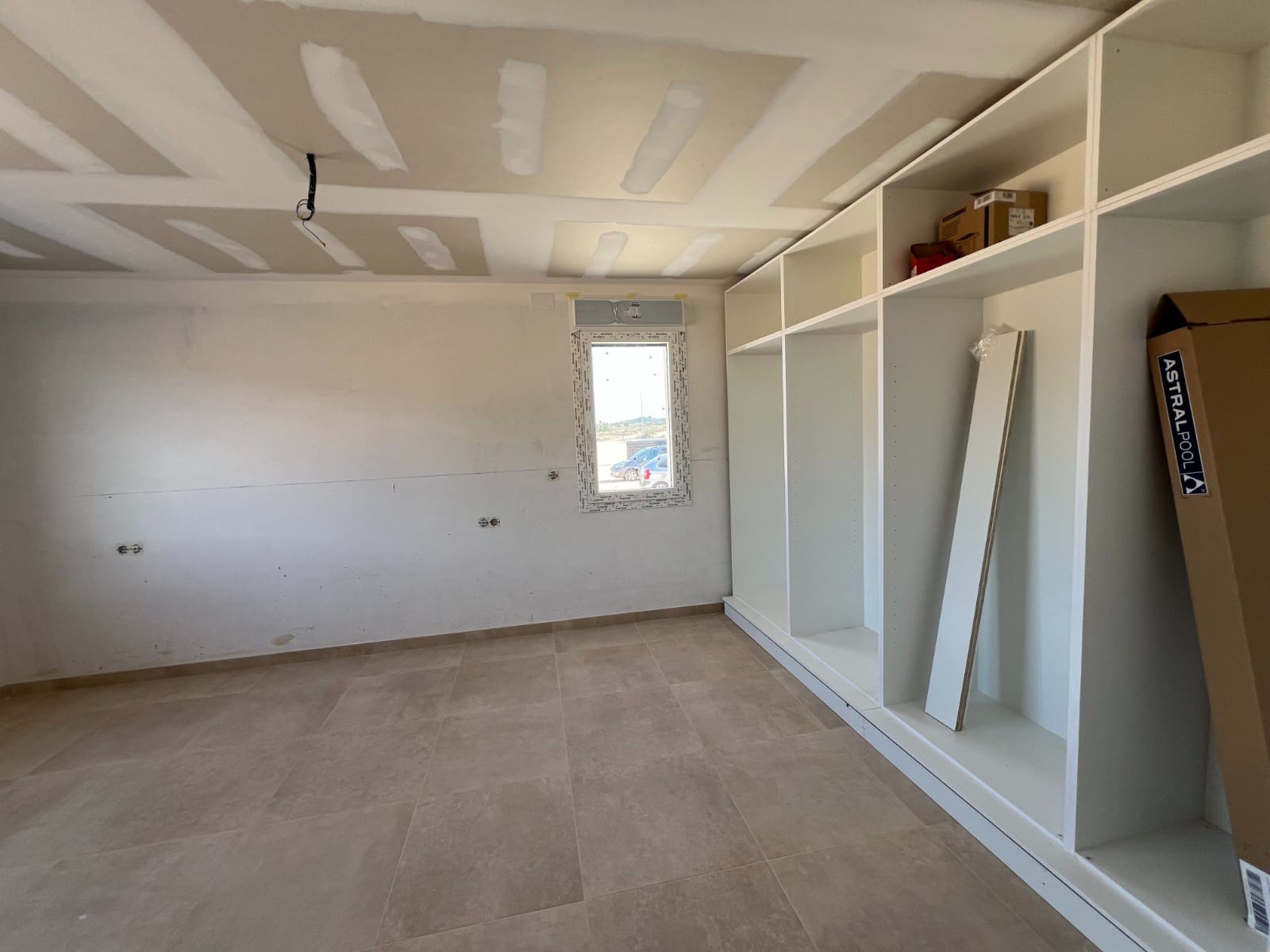 3 bedroom Villa for sale in Pinoso - € 350,000 (Ref: 8910324)