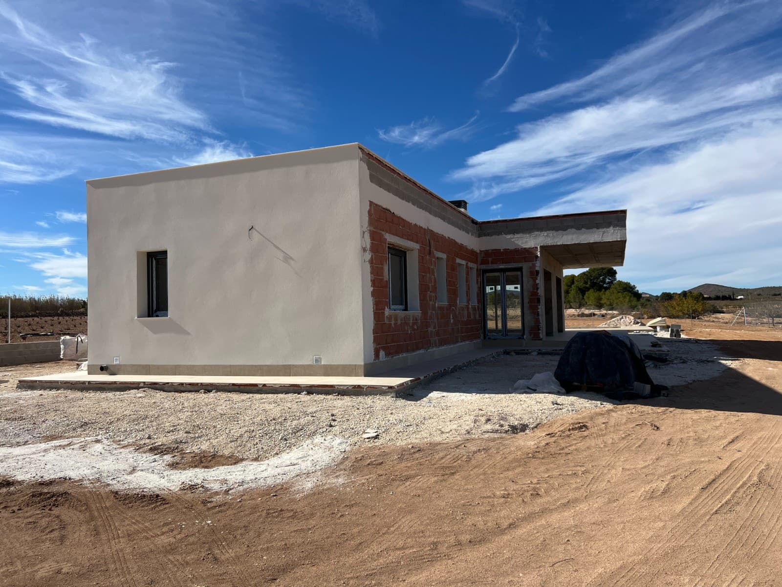 3 bedroom Villa for sale in Pinoso - € 350,000 (Ref: 8910324)