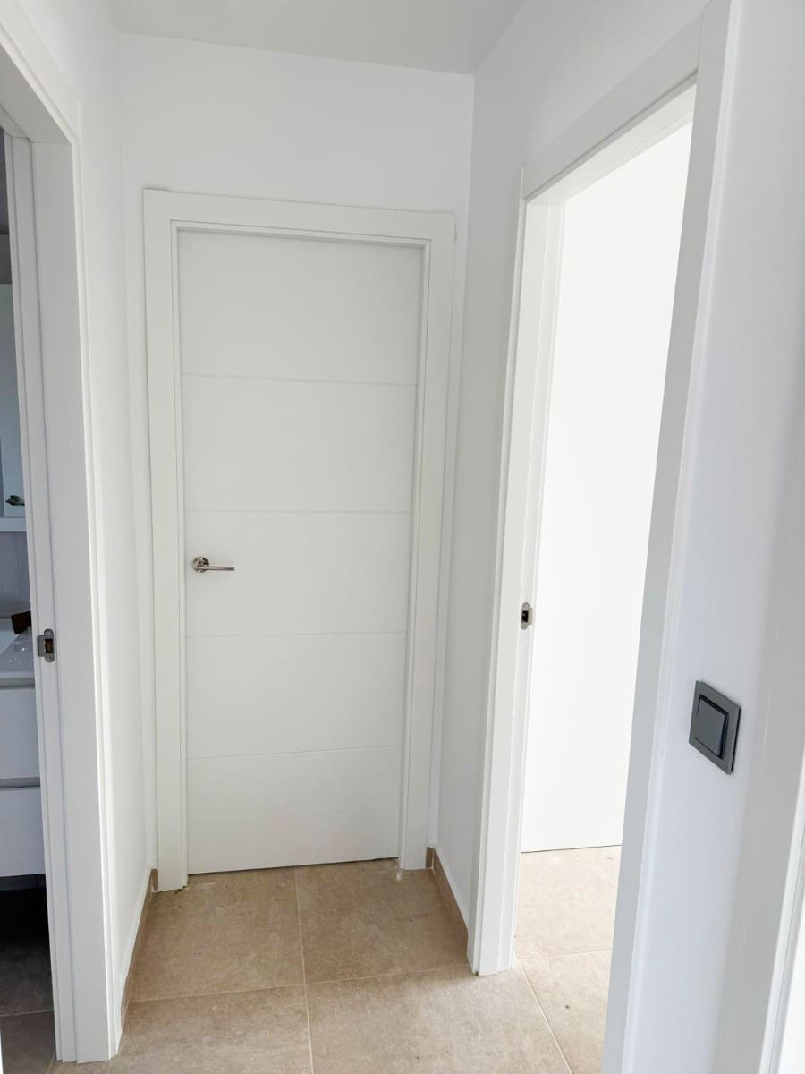 3 bedroom Villa for sale in Pinoso - € 350,000 (Ref: 8910324)