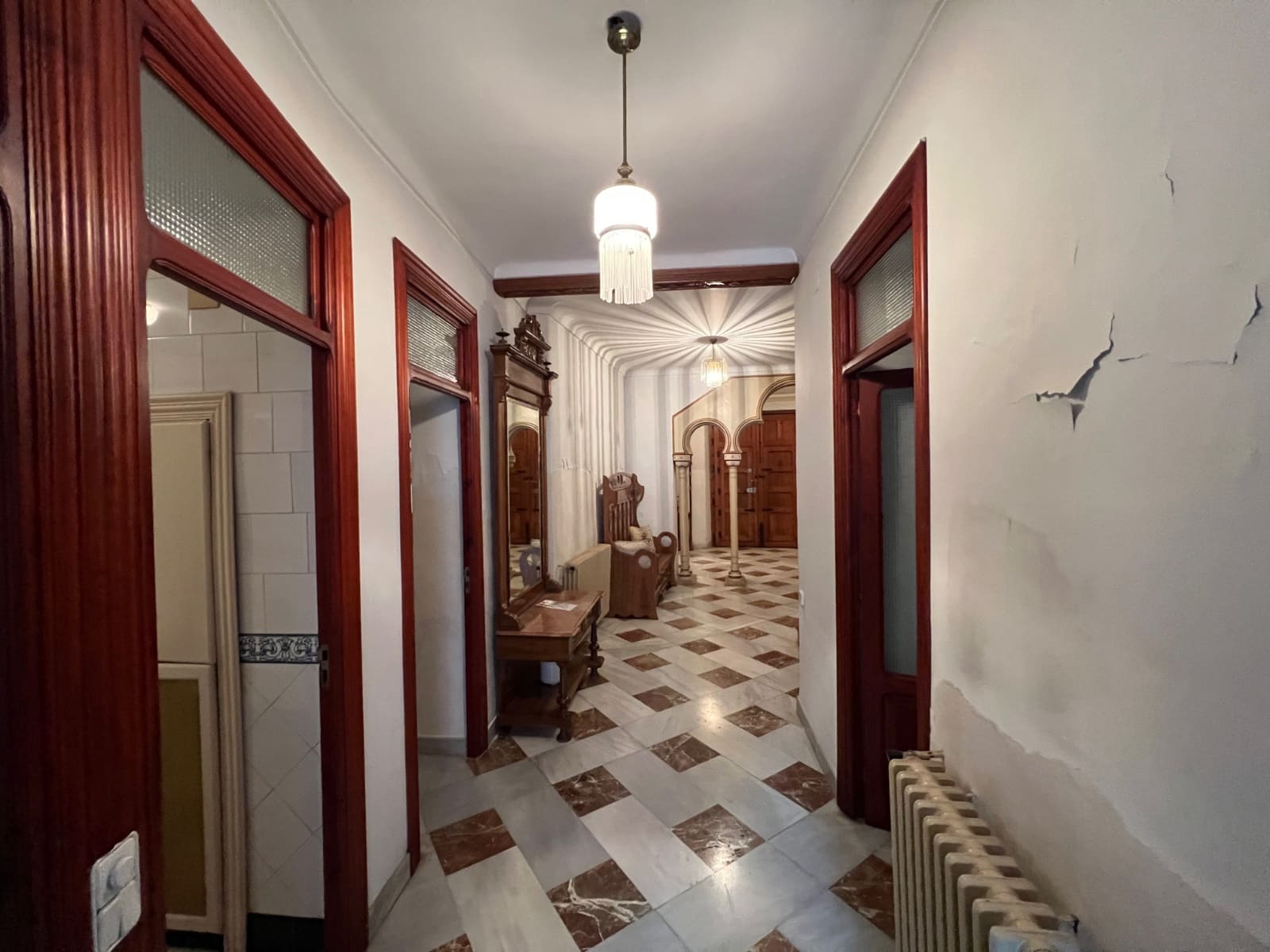 9 soverom Hus til salgs i Aspe - € 500 000 (Ref: 8910346)