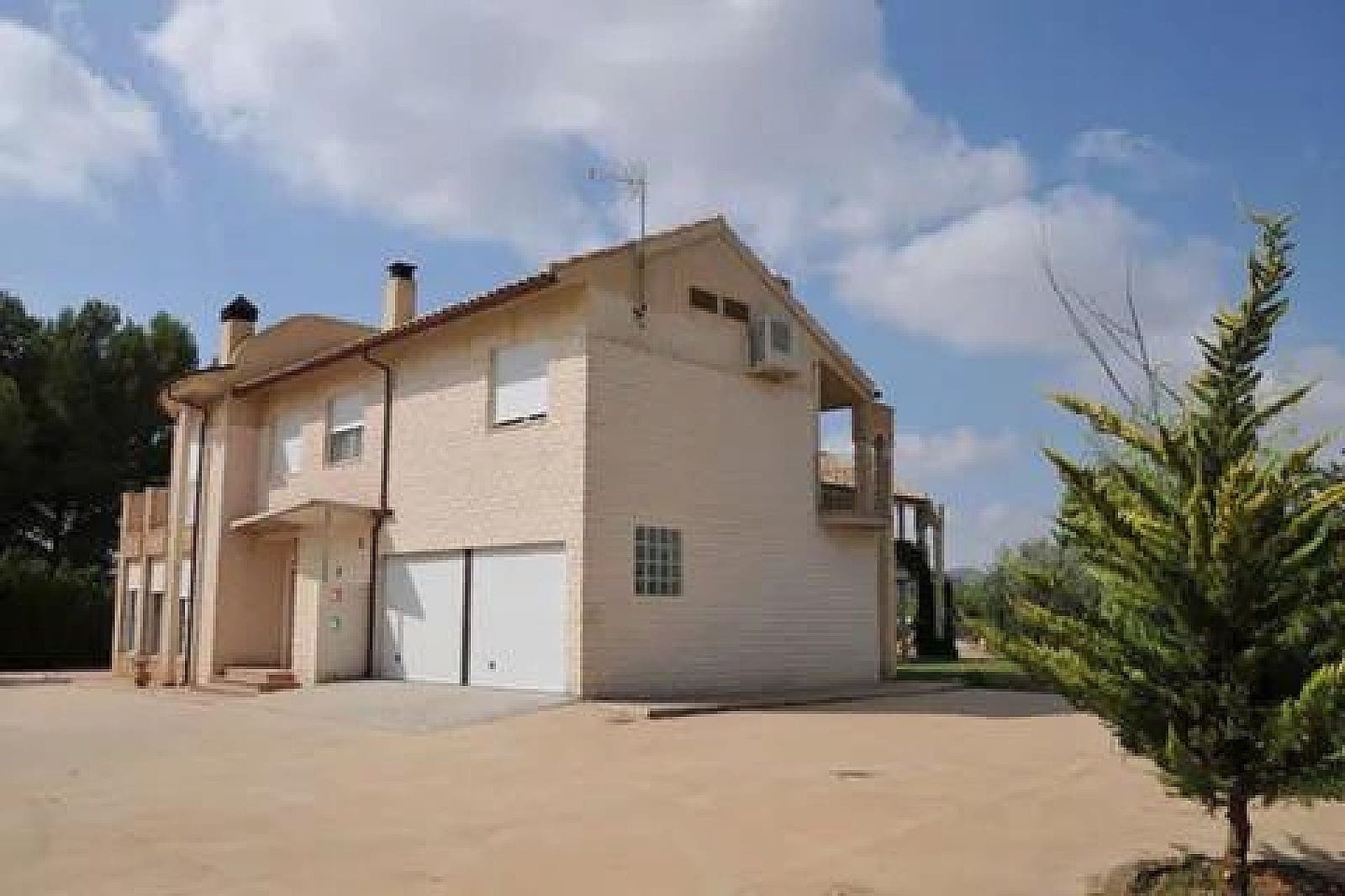 6 sovrum Finca/Hus på landet till salu i Yecla med pool garage - 550 000 € (Ref: 8917160)