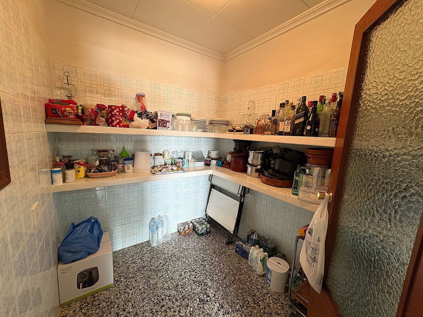 4 soveværelse Finca/Landehus til salg i Petrel / Petrer med swimmingpool - € 349.900 (Ref: 8917479)