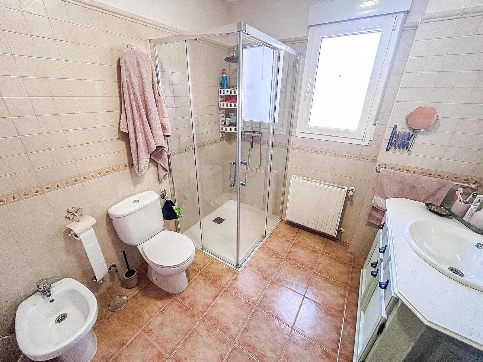 4 soveværelse Villa til salg i Yecla med swimmingpool - € 359.995 (Ref: 8923135)