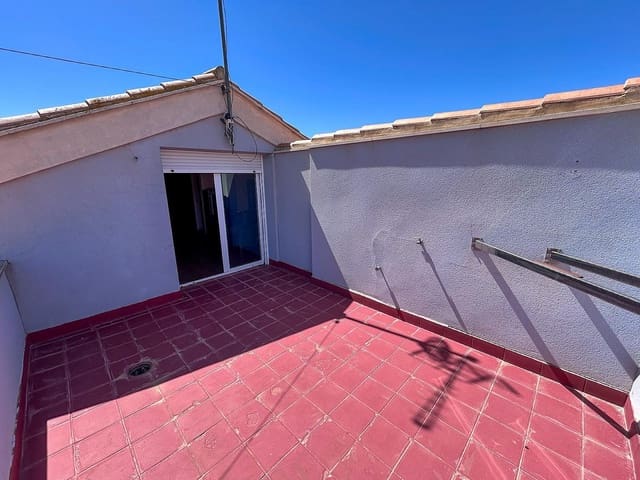 4 bedroom Villa for sale in Yecla with pool - € 359,995 (Ref: 8923135)