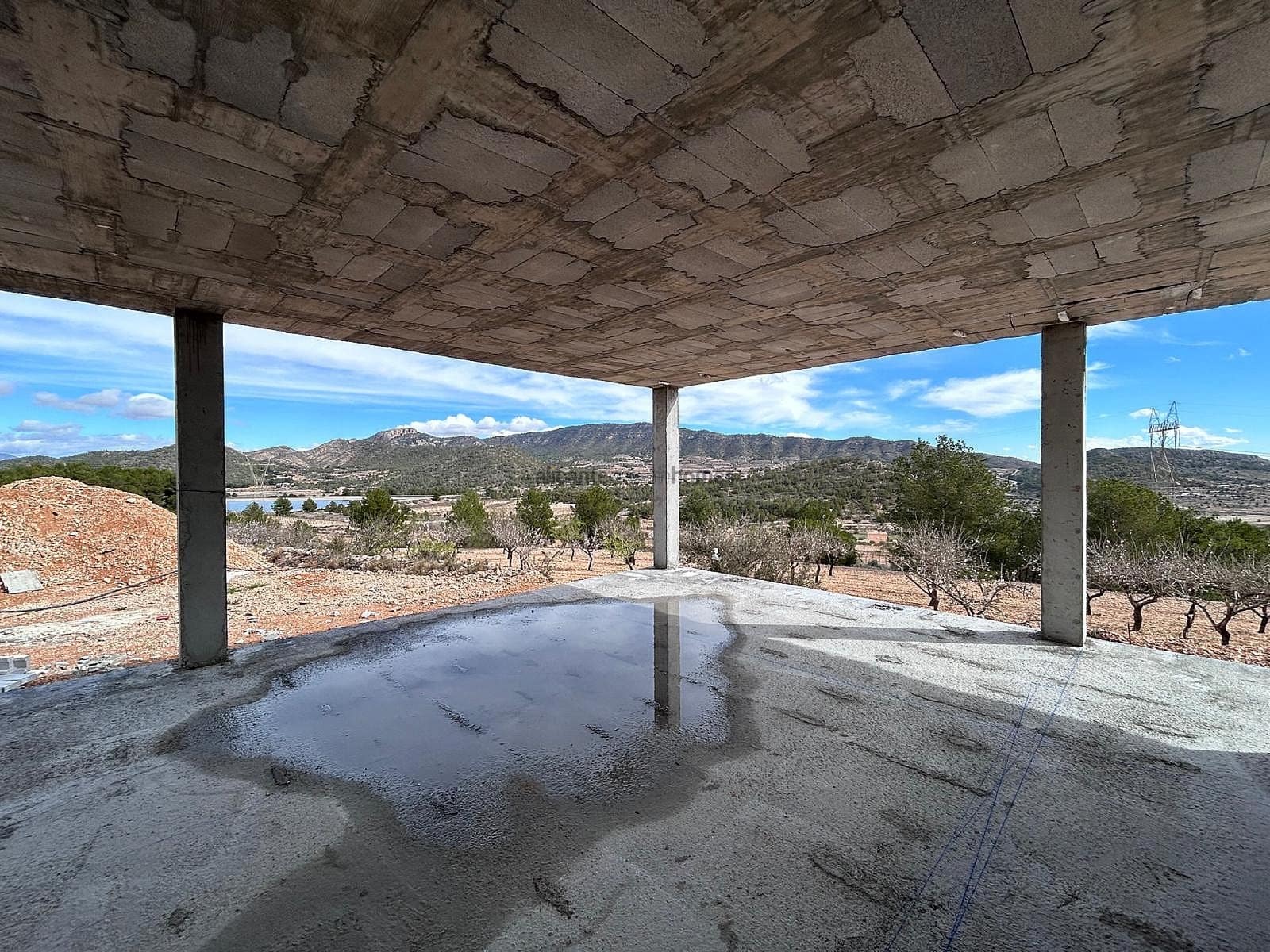 4 bedroom Villa for sale in La Romana with pool - € 449,900 (Ref: 8923355)