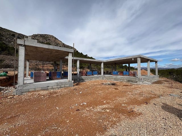 4 sovrum Villa till salu i La Romana med pool - 449 900 € (Ref: 8923355)