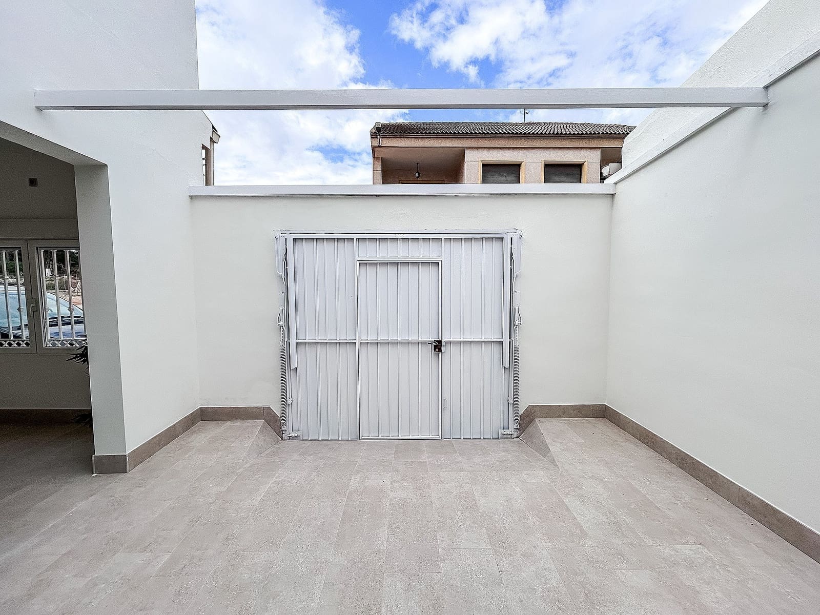 5 quarto Casa em Banda para venda em Pinoso com garagem - 249 000 € (Ref: 8940779)