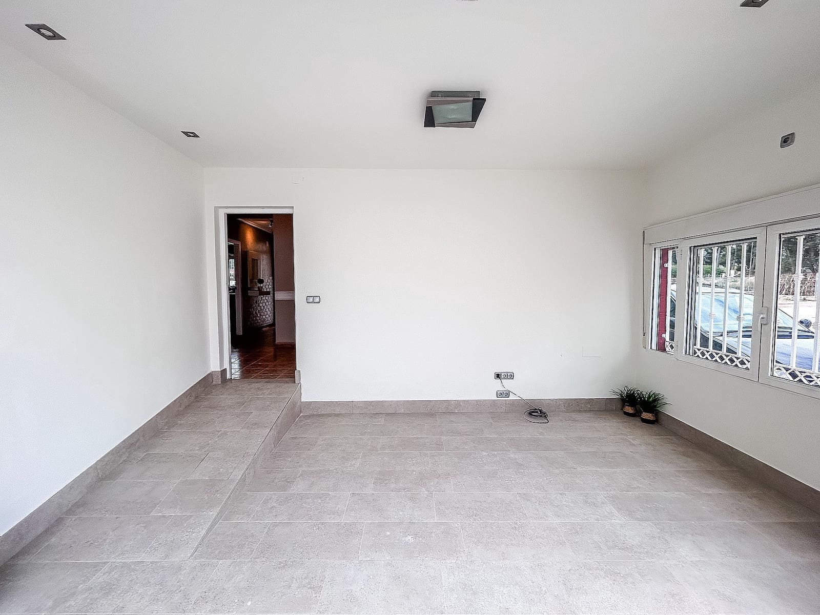 5 quarto Casa em Banda para venda em Pinoso com garagem - 249 000 € (Ref: 8940779)