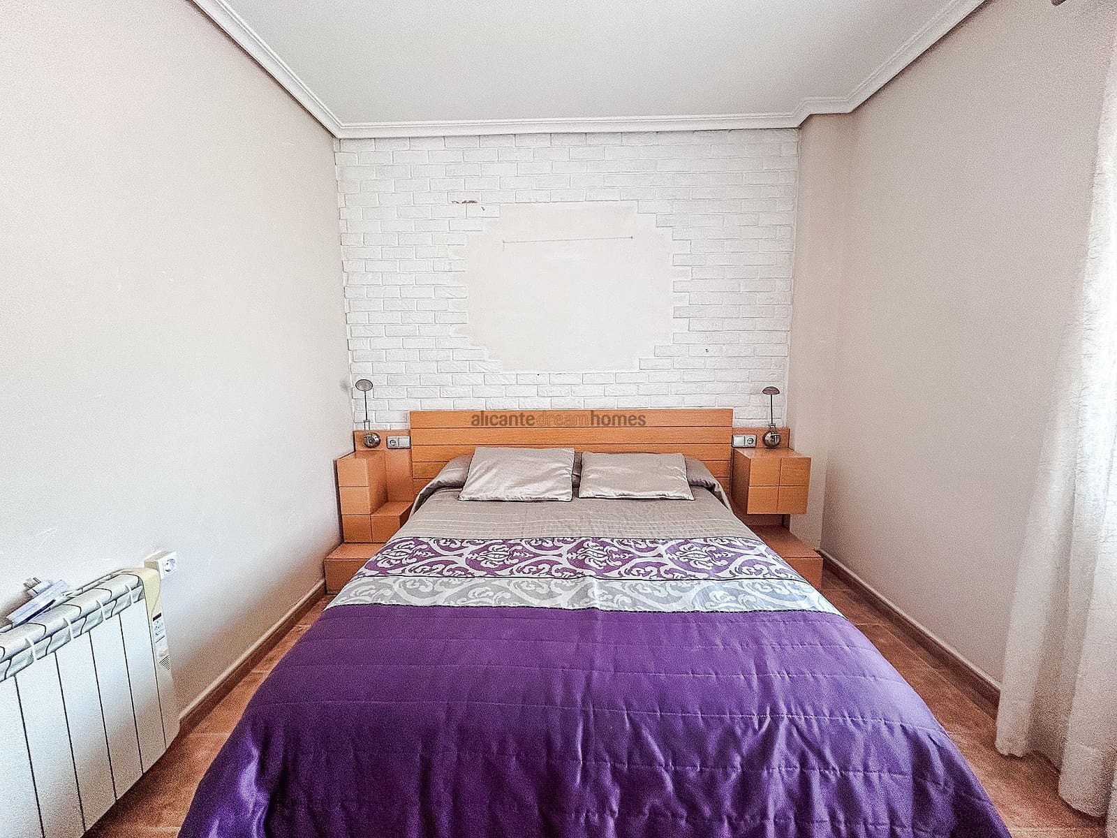 5 Zimmer Haus zu verkaufen in Pinoso mit Garage - 249.000 € (Ref: 8940779)