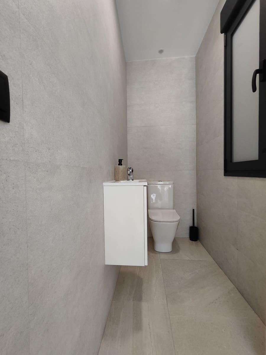 3 bedroom Villa for sale in Pinoso with pool - € 365,000 (Ref: 8953117)