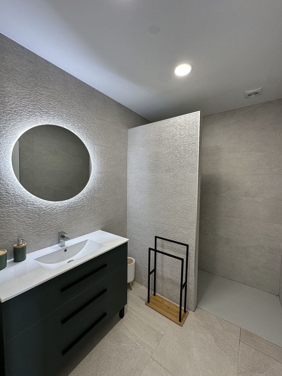 3 bedroom Villa for sale in Pinoso with pool - € 365,000 (Ref: 8953117)