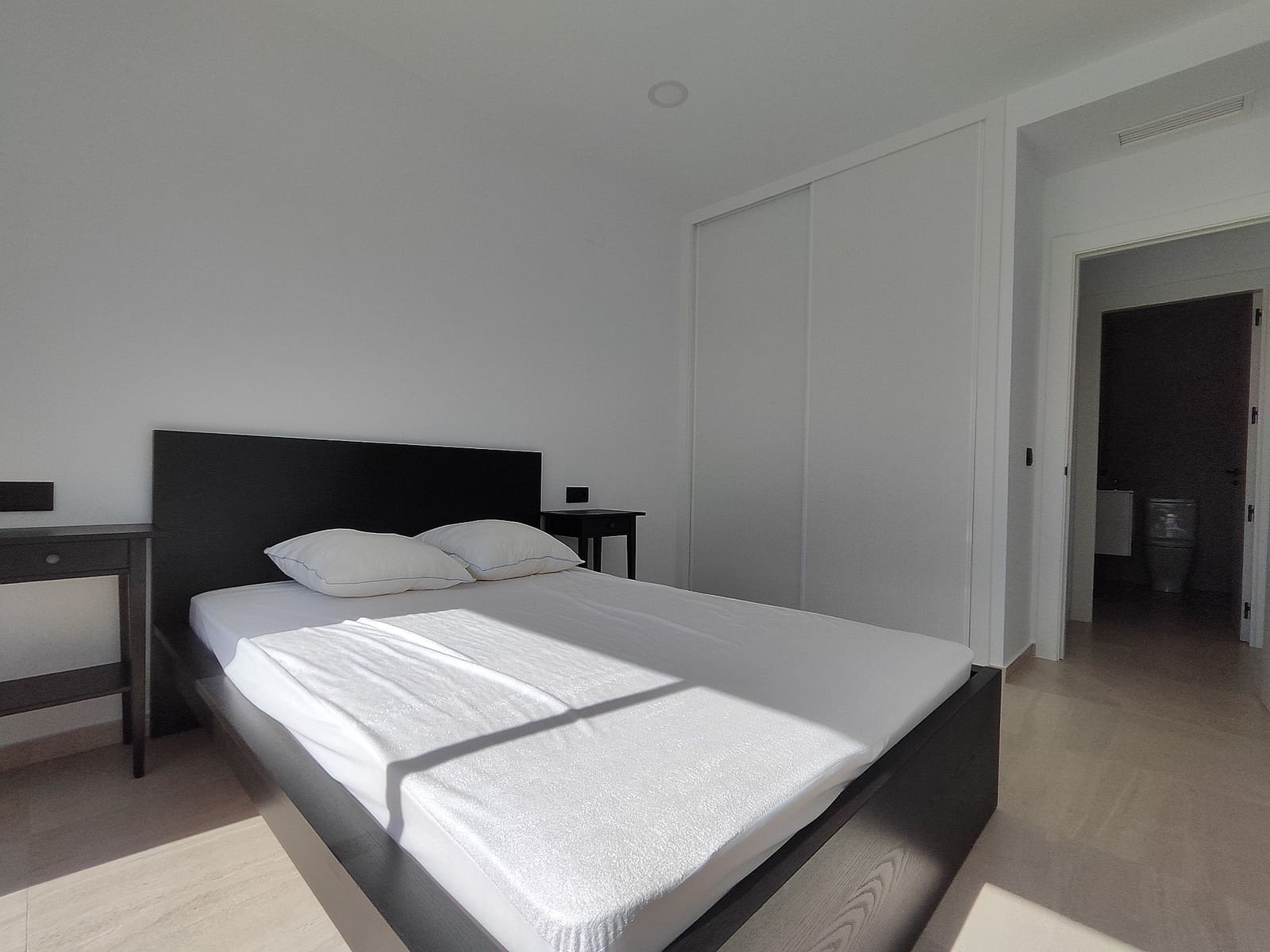 3 bedroom Villa for sale in Pinoso with pool - € 365,000 (Ref: 8953117)