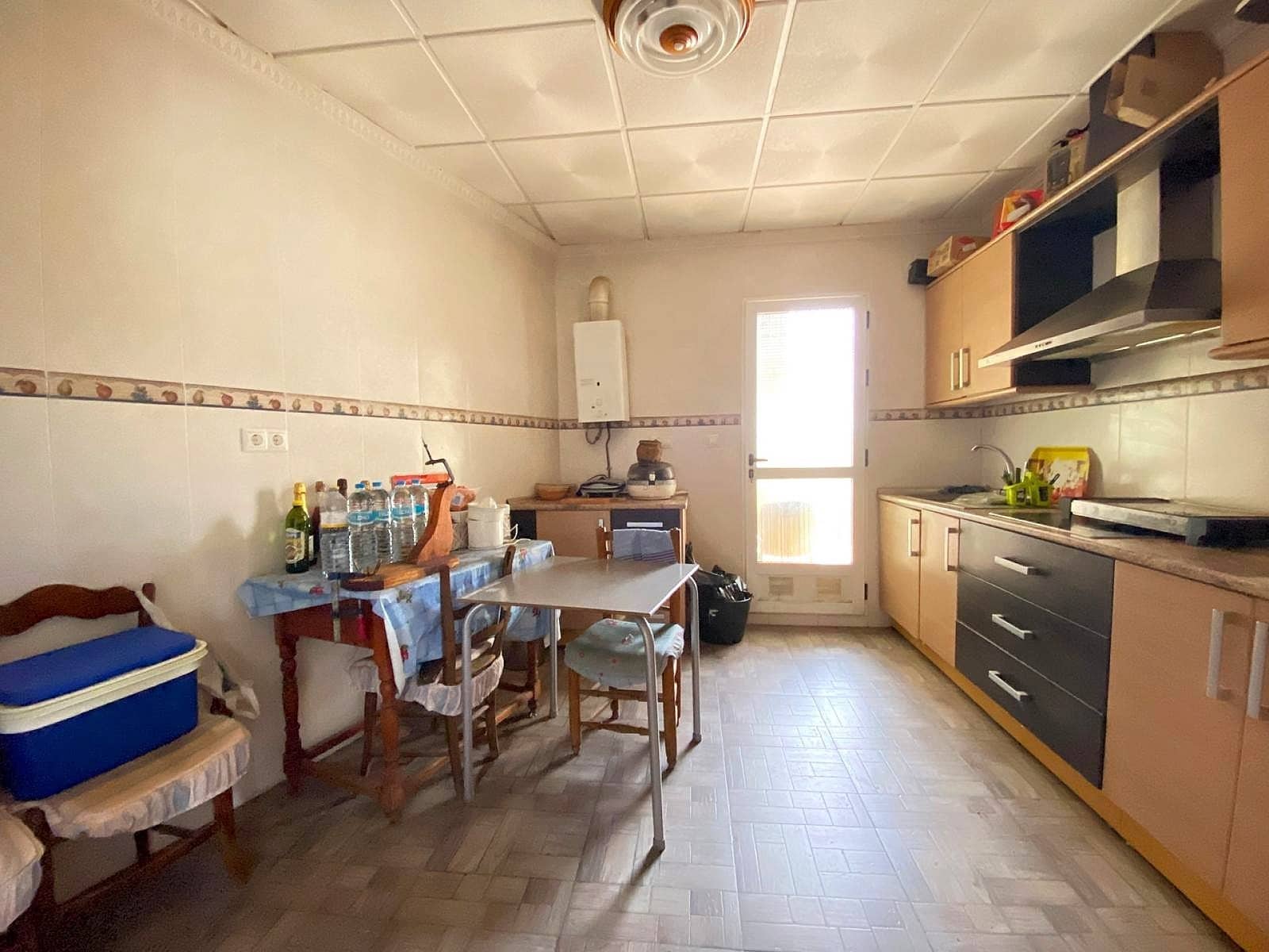 7 bedroom Townhouse for sale in Pinoso - € 149,995 (Ref: 8960566)