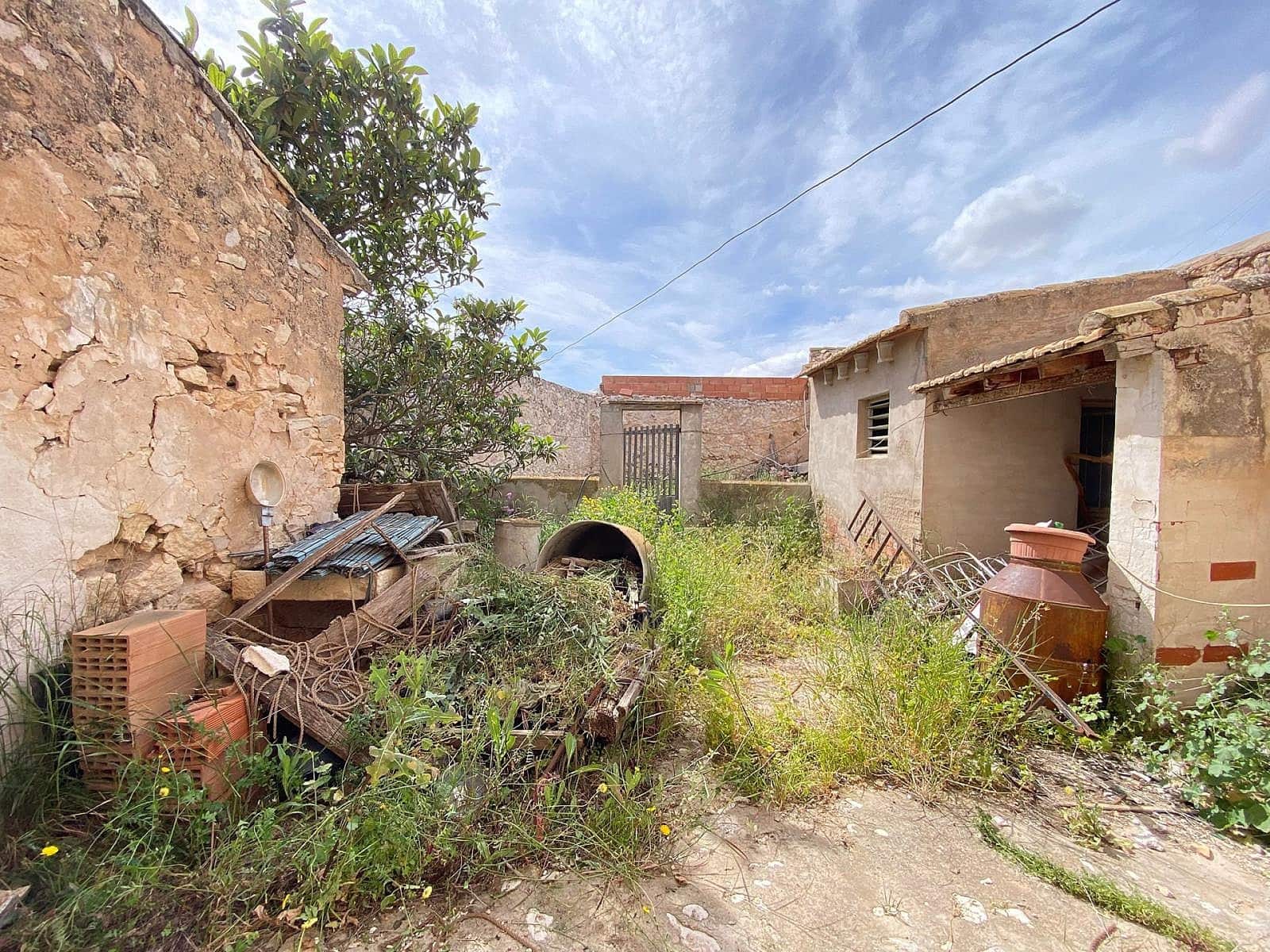 7 bedroom Townhouse for sale in Pinoso - € 149,995 (Ref: 8960566)