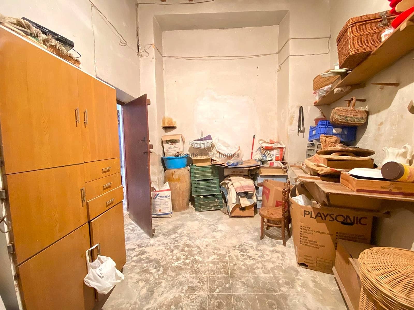 7 makuuhuone Omakotitalo myytävänä paikassa Pinoso - 149 995 € (Ref: 8960566)