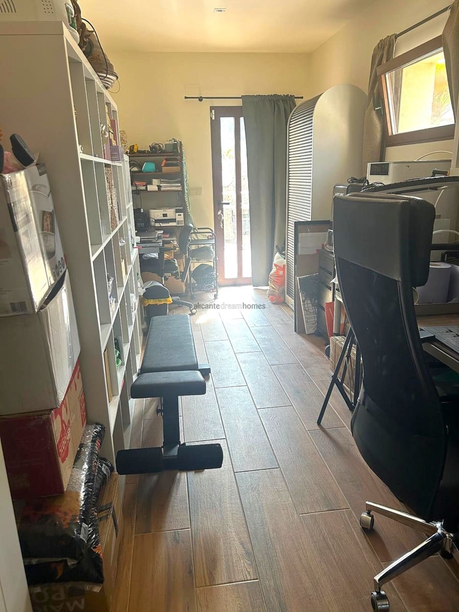 4 quarto Moradia para venda em Salinas com piscina - 495 000 € (Ref: 8982796)