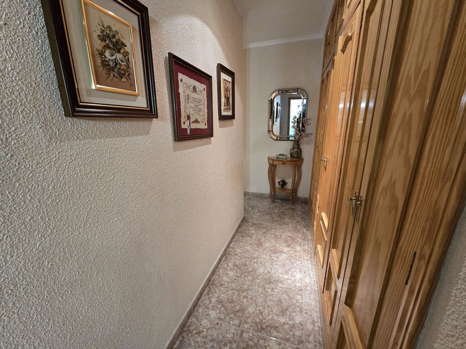 3 soverom Leilighet til salgs i Sax - € 169 995 (Ref: 8988015)