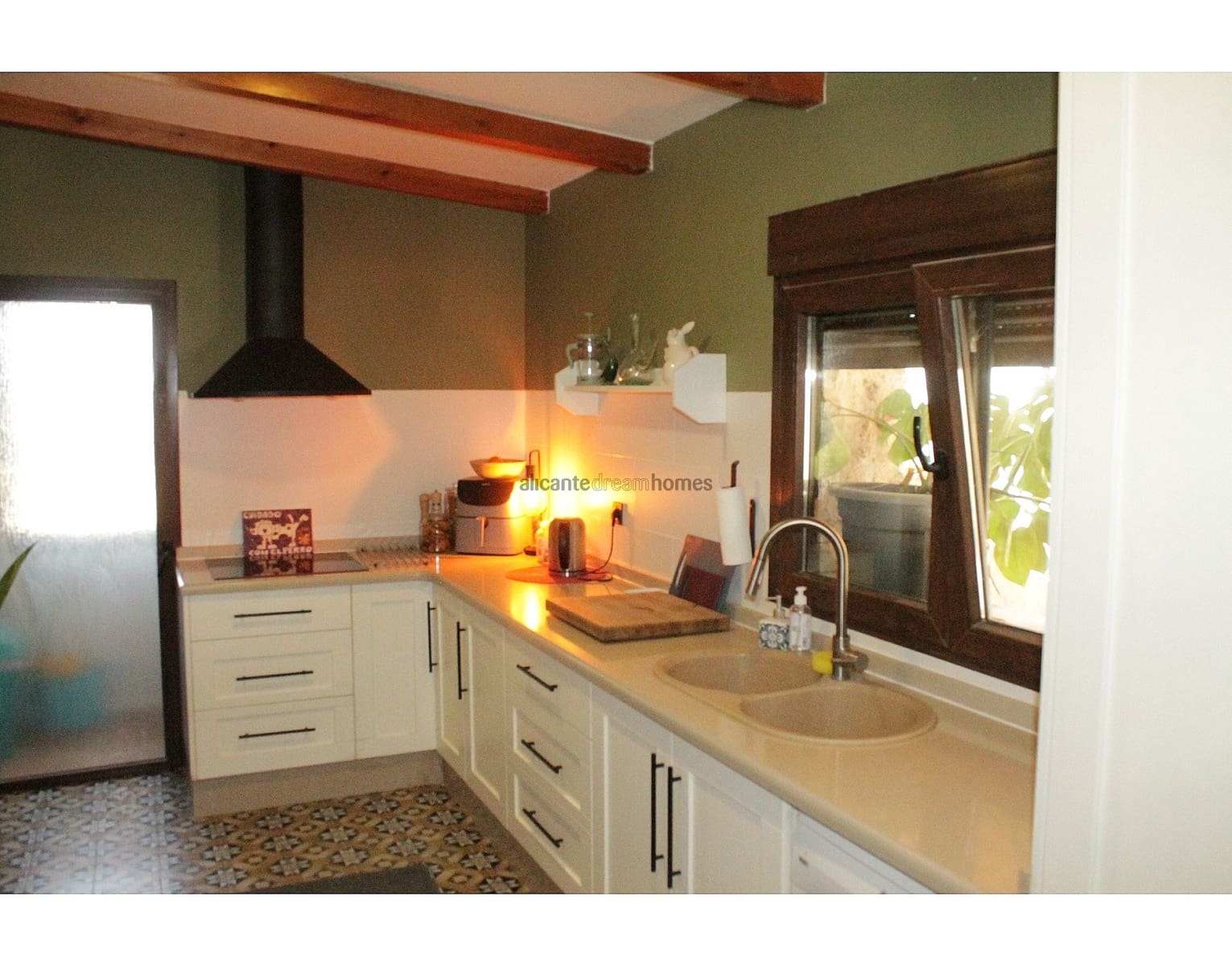 3 chambre Finca/Maison de Campagne à vendre à Villena - 285 995 € (Ref: 8997369)