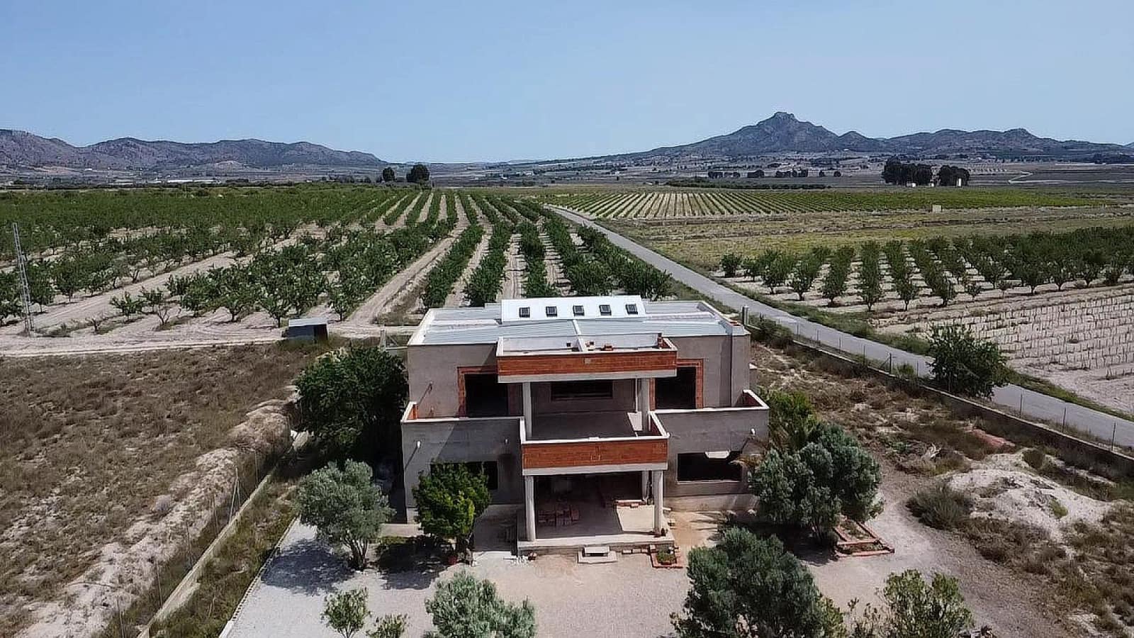 7 slaapkamer Villa te koop in Salinas - € 199.995 (Ref: 9001943)