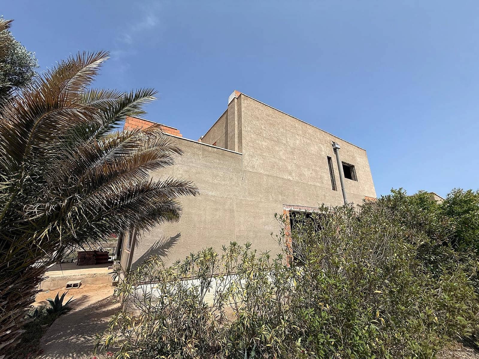 7 slaapkamer Villa te koop in Salinas - € 199.995 (Ref: 9001943)