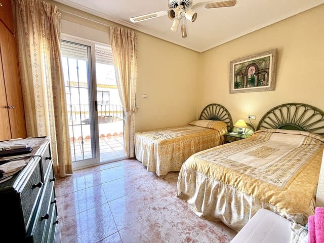 3 camera da letto Casa in vendita in Playa Flamenca, Orihuela con piscina - 210.000 € (Rif: 9016596)