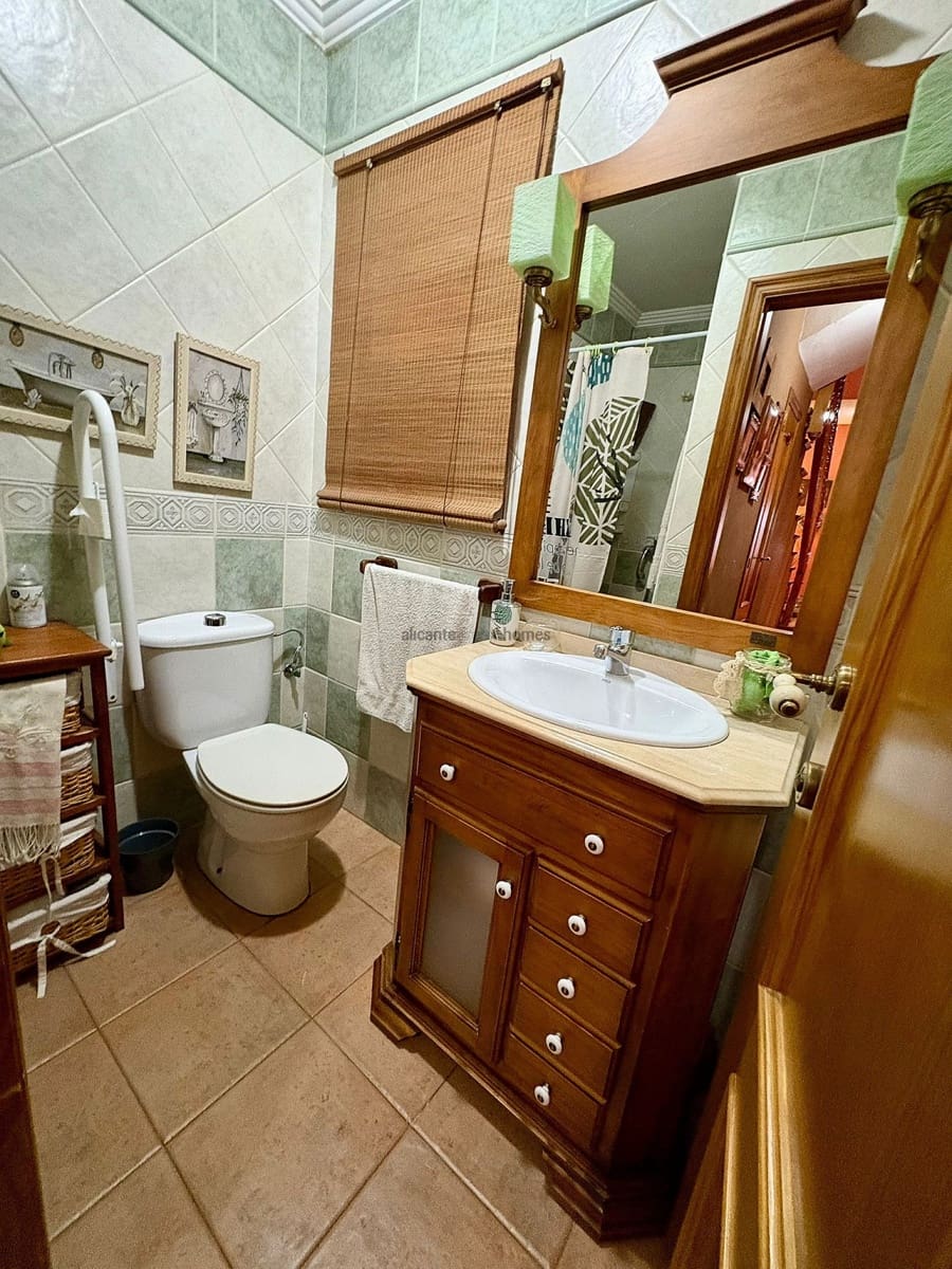 4 sypialnia Dom na sprzedaż w Pinoso - 157 500 € (Ref: 9058005)