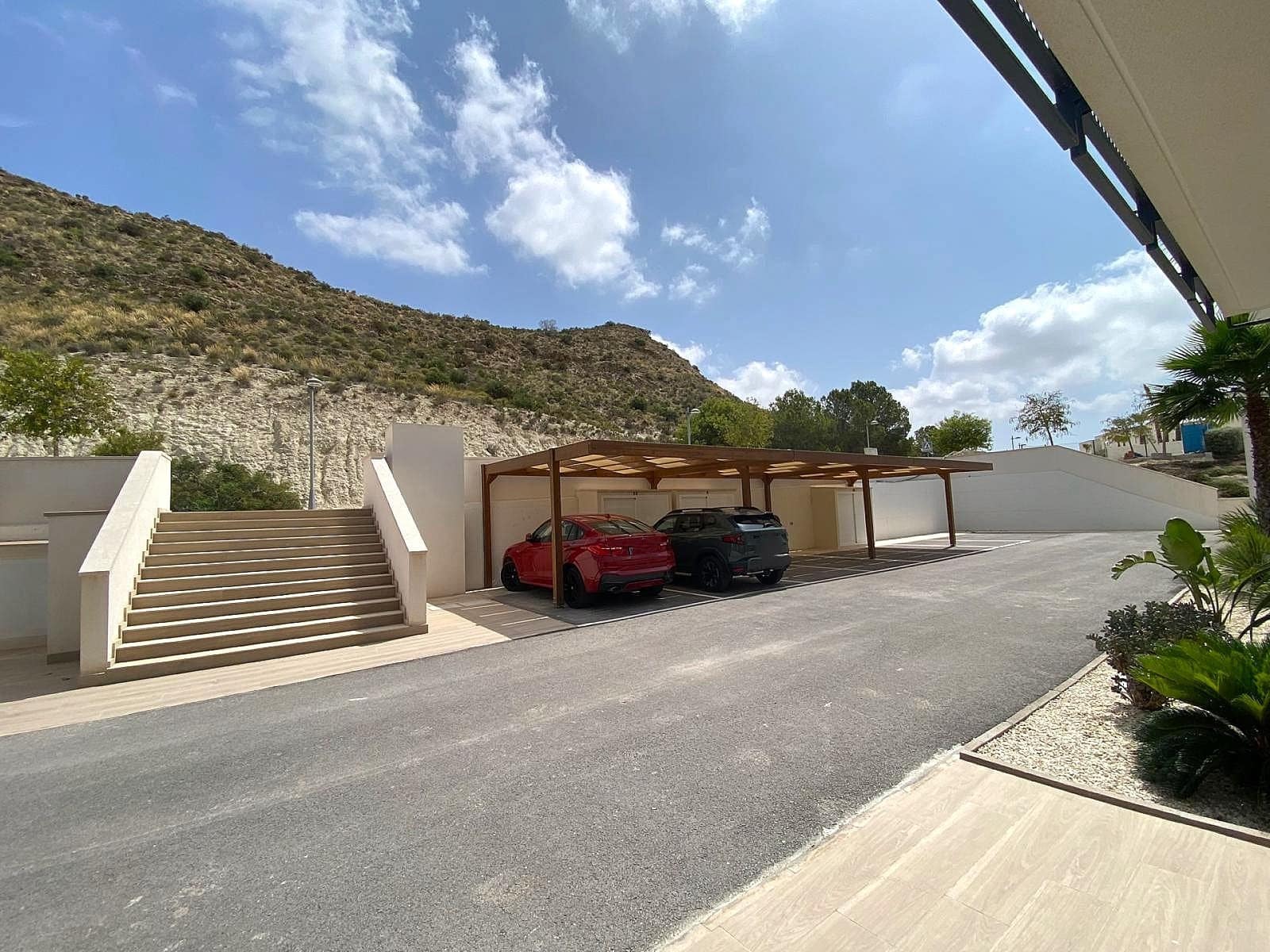 2 soveværelse Villa til salg i Monforte del Cid med swimmingpool garage - € 340.000 (Ref: 9058215)