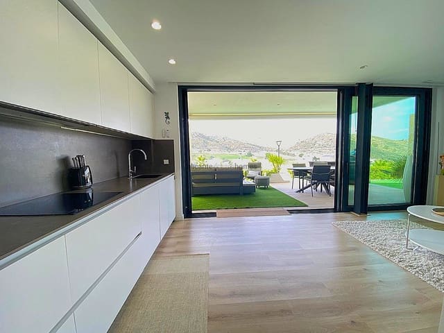 2 quarto Moradia para venda em Monforte del Cid com piscina garagem - 340 000 € (Ref: 9058215)