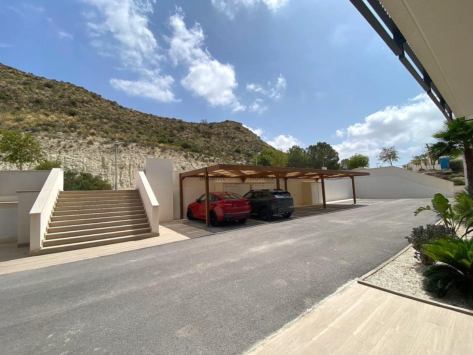 2 quarto Moradia para venda em Monforte del Cid com piscina garagem - 340 000 € (Ref: 9058215)