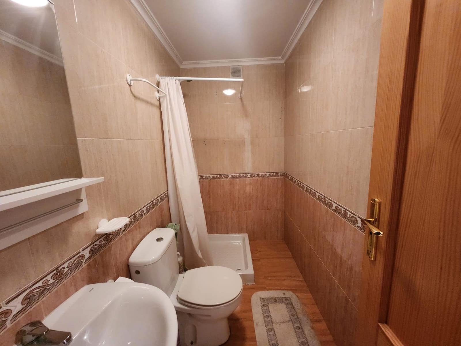 3 soveværelse Lejlighed til salg i Pinoso - € 165.000 (Ref: 9062696)