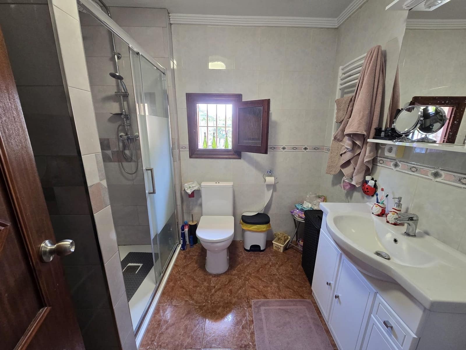 6 sypialnia Willa na sprzedaż w Sax z basenem - 275 000 € (Ref: 9062699)