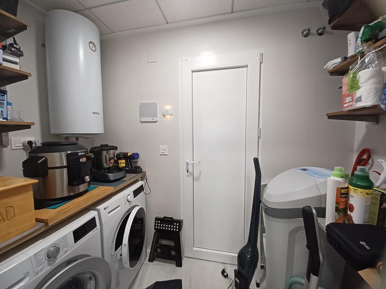 6 soveværelse Villa til salg i Pinoso med swimmingpool garage - € 649.995 (Ref: 9064048)