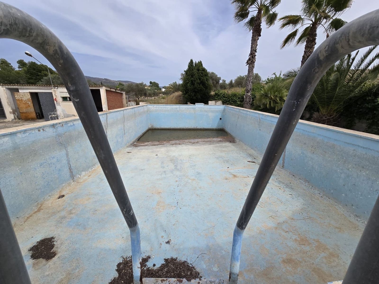 Finca/Landhuis te koop in Sax met zwembad garage - € 149.995 (Ref: 9065622)