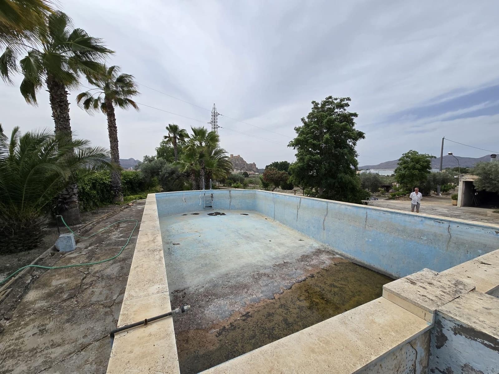 Finca/Landhuis te koop in Sax met zwembad garage - € 149.995 (Ref: 9065622)